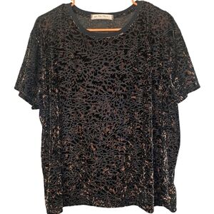 We The Free Black Velvet Short Sleeve Top Over Sized XS